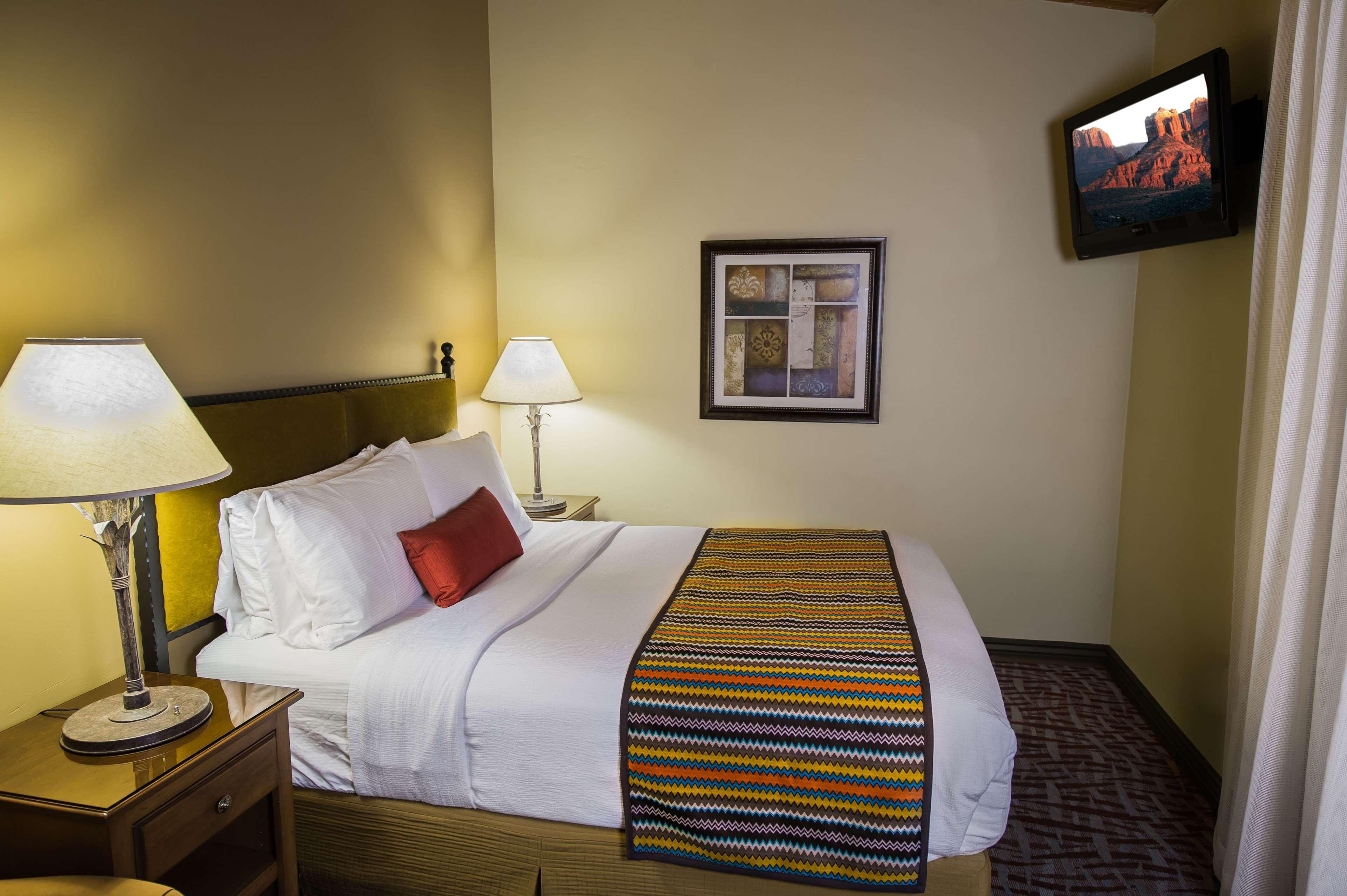 Best Western Plus Arroyo Roble Hotel & Creekside Villas Седона Екстериор снимка