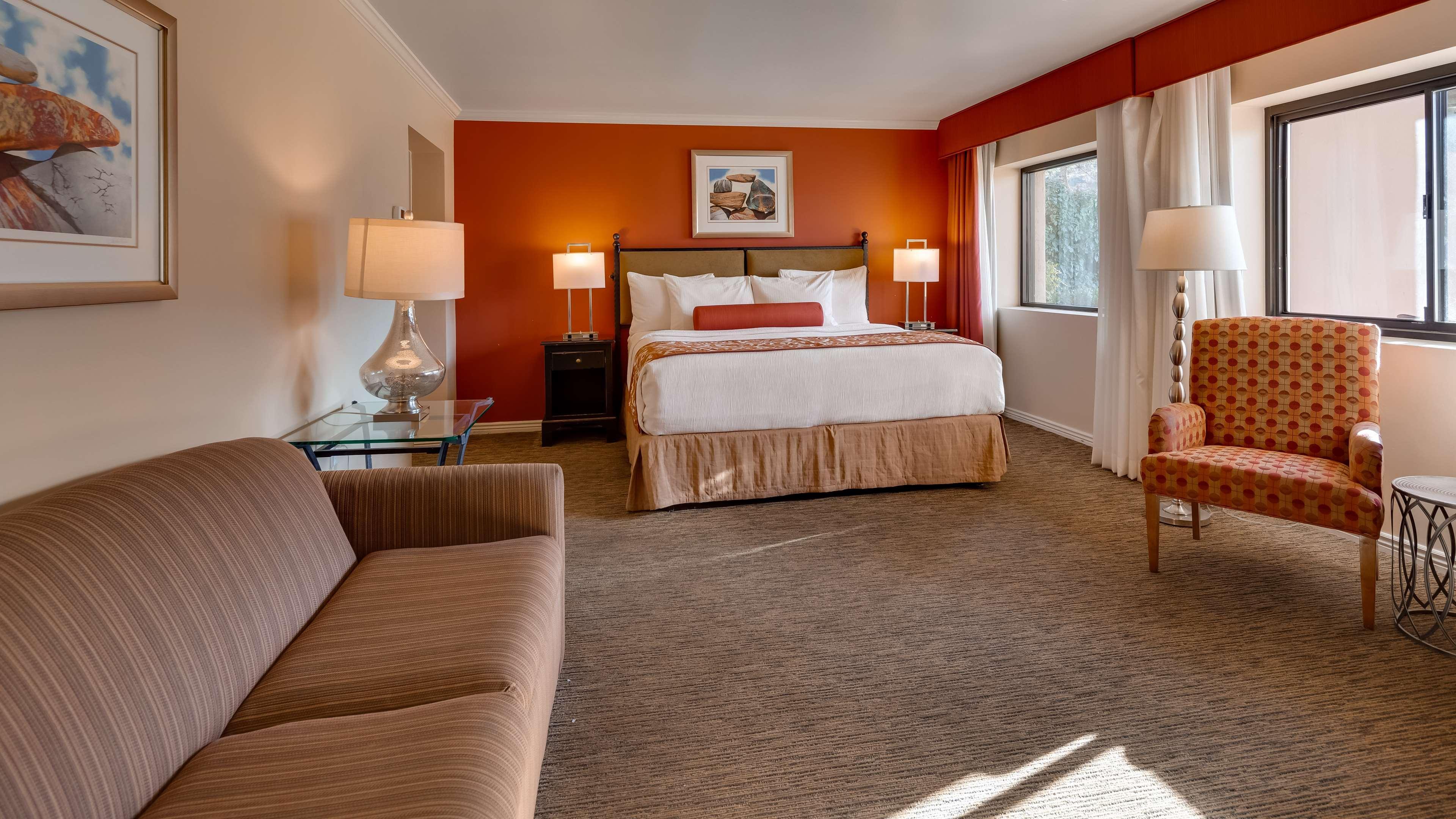 Best Western Plus Arroyo Roble Hotel & Creekside Villas Седона Екстериор снимка